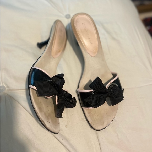 Enzo Angiolini pumps. Size 8 1/2. Slightly worn- cute bow! - Picture 2 of 2